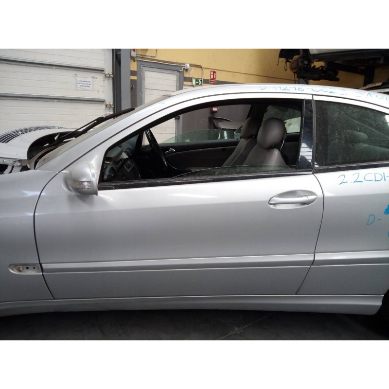 Recambio de puerta delantera izquierda para mercedes-benz clase c (w203) sportcoupe c 220 cdi (la) (203.708) referencia OEM IAM 