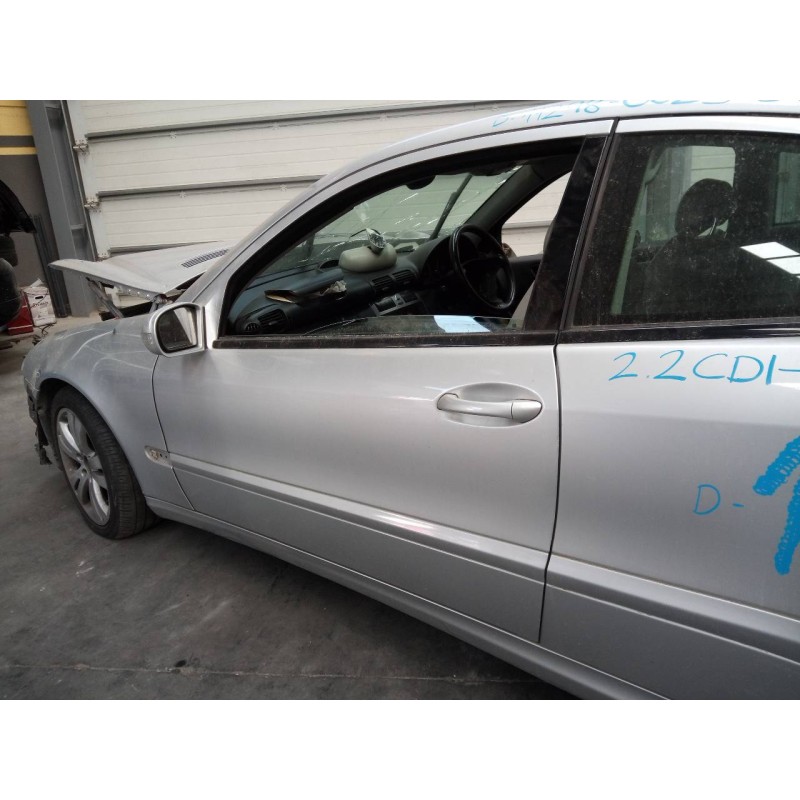 Recambio de puerta delantera izquierda para mercedes-benz clase c (w203) sportcoupe c 220 cdi (la) (203.708) referencia OEM IAM 