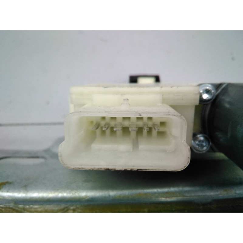 Recambio de elevalunas delantero derecho para nissan qashqai (j11) tekna referencia OEM IAM 80700HV01A C88538300 E2-A4-33-2