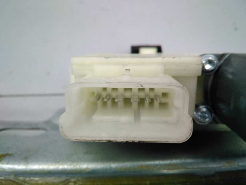 Recambio de elevalunas delantero derecho para nissan qashqai (j11) tekna referencia OEM IAM 80700HV01A C88538300 E2-A4-33-2