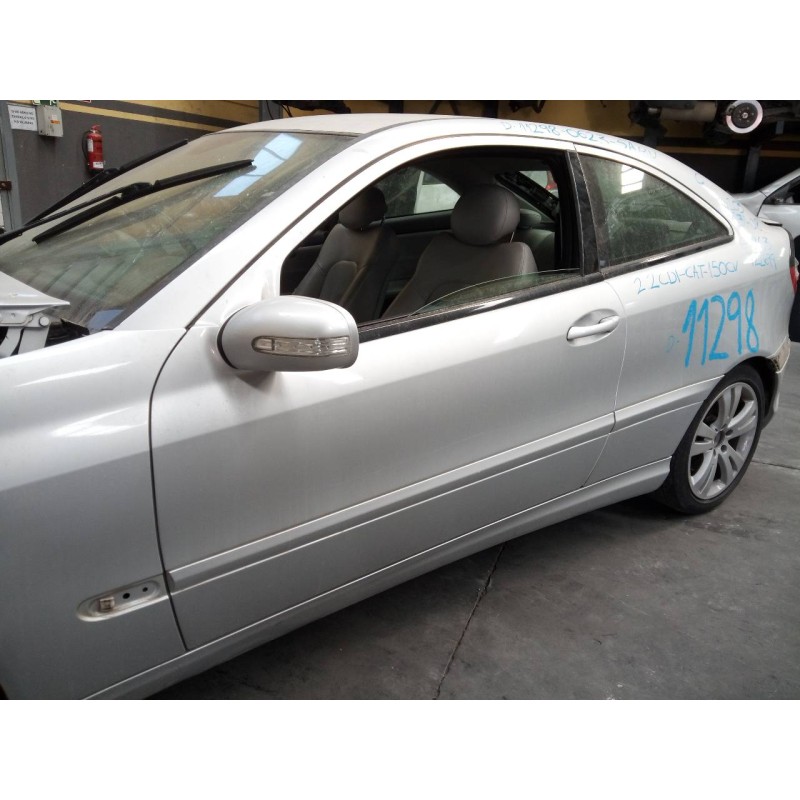 Recambio de puerta delantera izquierda para mercedes-benz clase c (w203) sportcoupe c 220 cdi (la) (203.708) referencia OEM IAM 