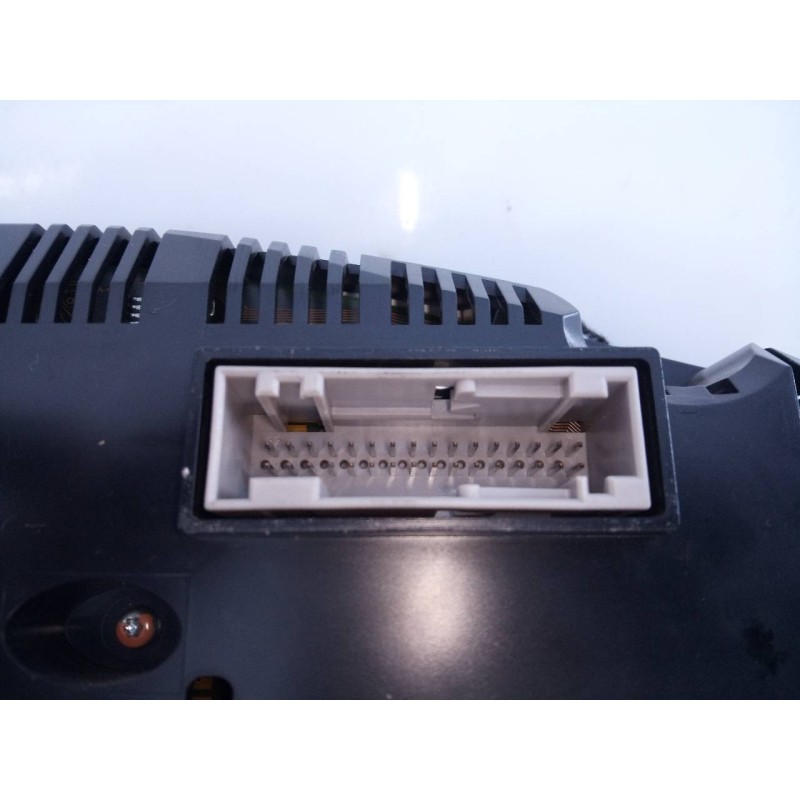 Recambio de cuadro instrumentos para audi a4 ber. (b8) s line sportpaket / plus referencia OEM IAM   E2-A1-24-3