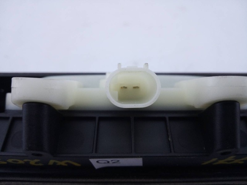 Recambio de maneta exterior porton para mercedes-benz clase c (w205) familiar avangarde referencia OEM IAM   E3-A1-9-2