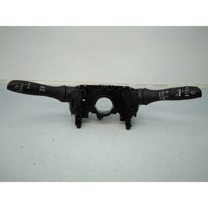 Recambio de mando limpia para nissan qashqai (j11) tekna referencia OEM IAM 17908SD1  E3-B4-38-1