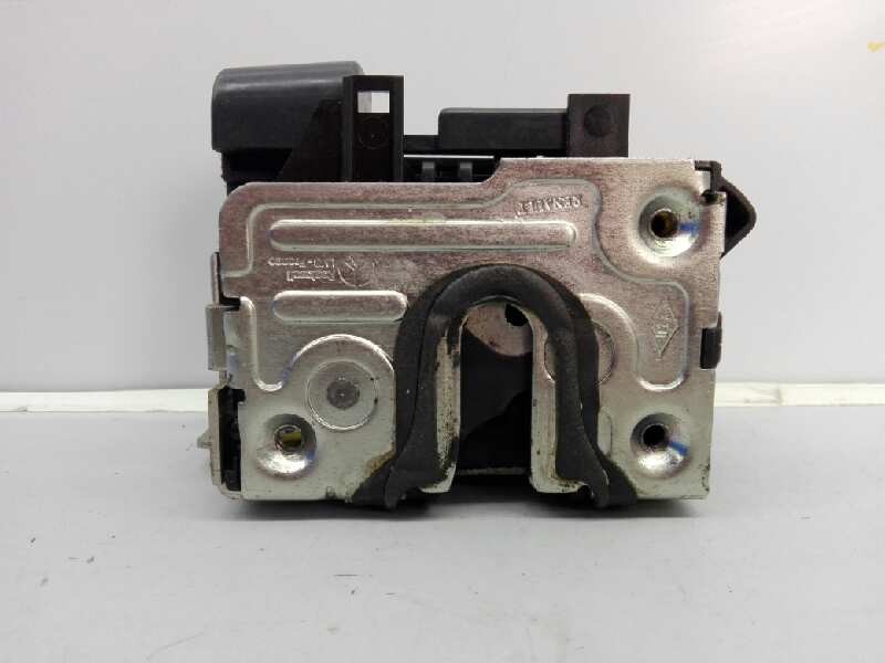 Recambio de cerradura puerta delantera derecha para dacia sandero laureate referencia OEM IAM 8200735224  E1-A1-8-1