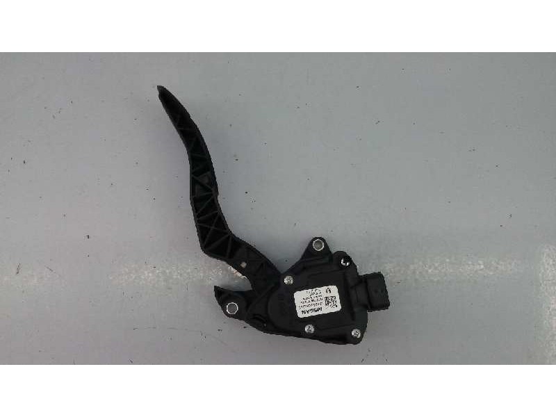 Recambio de pedal acelerador para nissan qashqai (j11) tekna referencia OEM IAM 180024BA0B 6PV00997815 E3-B4-33-1
