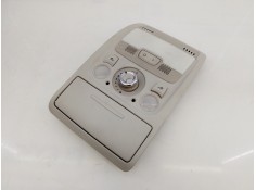 LUZ INTERIOR 8T0947135E 025041935 E2-A1-23-5