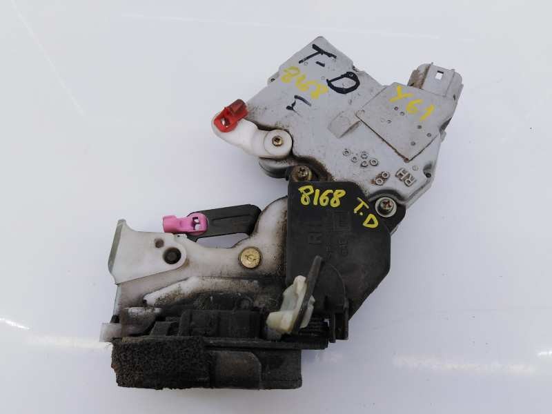 Recambio de cerradura puerta trasera derecha para nissan patrol gr (y61) comfort referencia OEM IAM 8255244U00  E2-A4-3-1