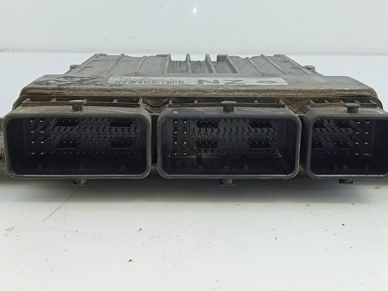 Recambio de centralita motor uce para nissan qashqai+2 (jj10) acenta referencia OEM IAM 237101449R S180067173 E3-B4-22-2