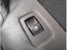 MANDO ELEVALUNAS DELANTERO DERECHO 