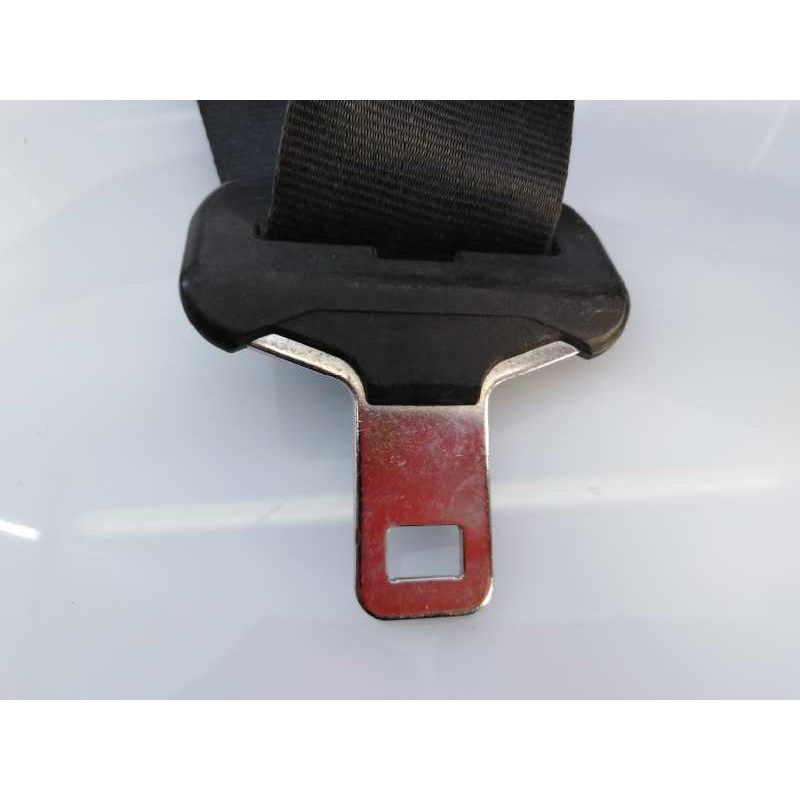 Recambio de cinturon seguridad delantero derecho para dacia sandero laureate referencia OEM IAM 8200751267  E1-A1-11-2