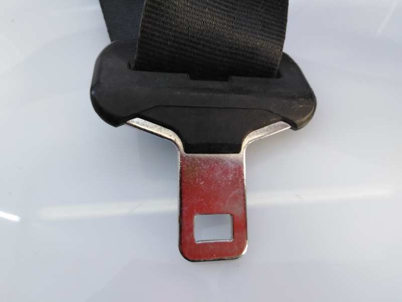 Recambio de cinturon seguridad delantero derecho para dacia sandero laureate referencia OEM IAM 8200751267  E1-A1-11-2