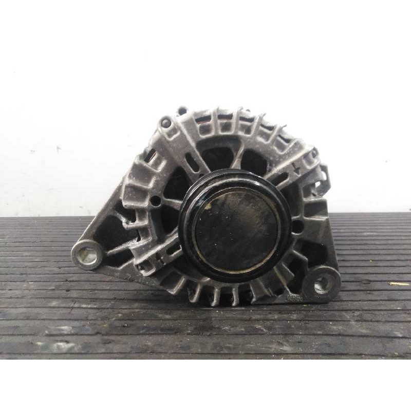 Recambio de alternador para hyundai i30 (gd) trend referencia OEM IAM 373002A850 2611067 P3-A4-12-2