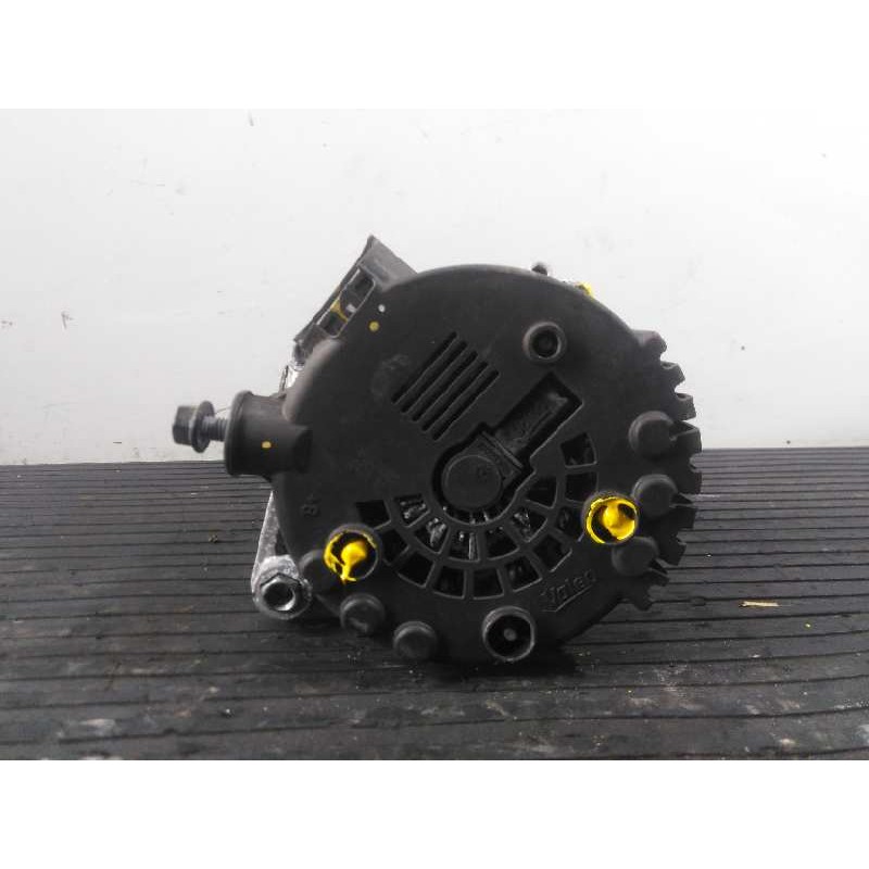 Recambio de alternador para hyundai i30 (gd) trend referencia OEM IAM 373002A850 2611067 P3-A4-12-2