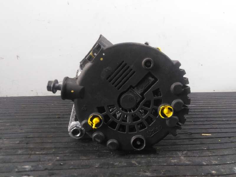 Recambio de alternador para hyundai i30 (gd) trend referencia OEM IAM 373002A850 2611067 P3-A4-12-2