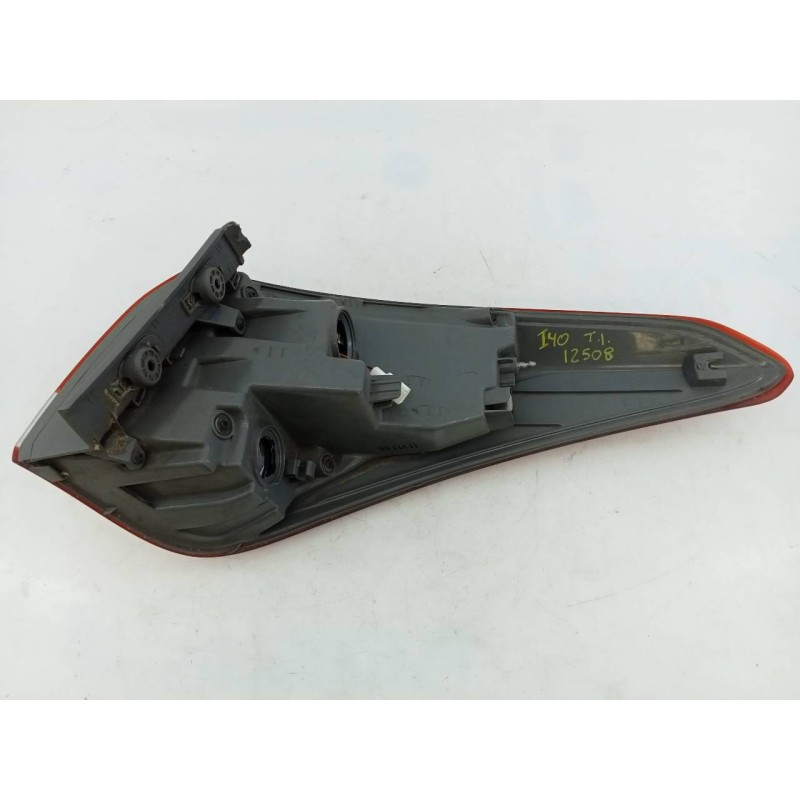 Recambio de piloto trasero izquierdo para hyundai i40 tecno blue referencia OEM IAM   E2-B5-53-2