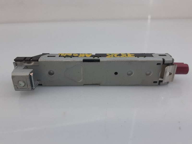 Recambio de modulo electronico para seat arona xcellence referencia OEM IAM 6F9035225 52510635A E2-A1-6-2