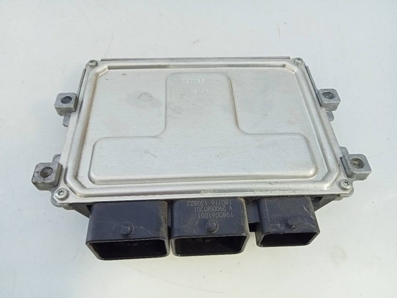 Recambio de centralita motor uce para peugeot 208 active referencia OEM IAM 9811545080  E3-B2-25-3