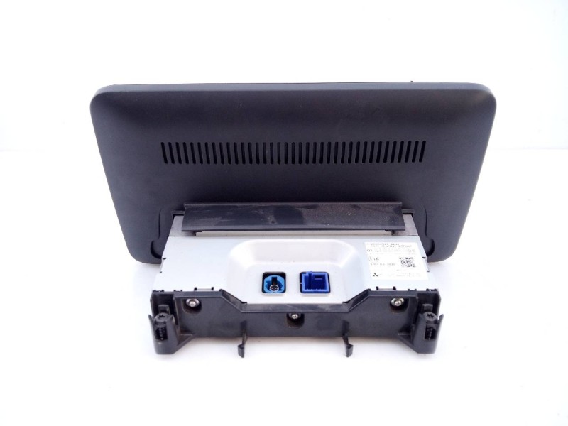 Recambio de sistema navegacion gps para mercedes-benz clase c (w205) familiar avangarde referencia OEM IAM A2059005915 A20590322