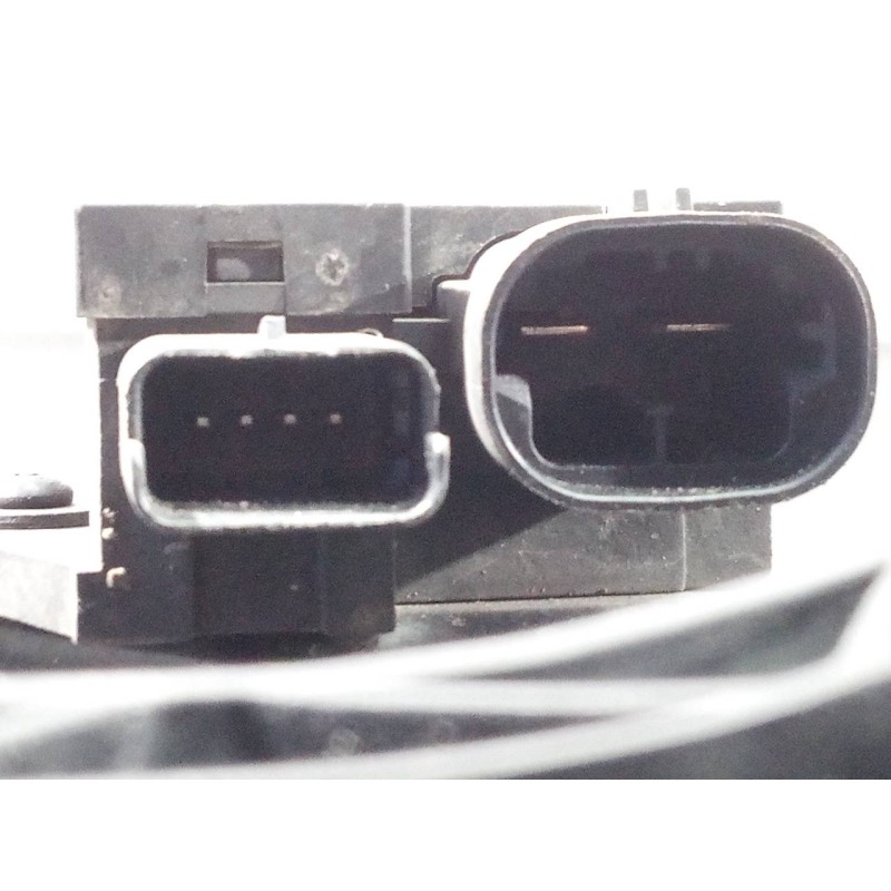 Recambio de electroventilador para peugeot 208 active referencia OEM IAM 9812028580  P2-B9-2