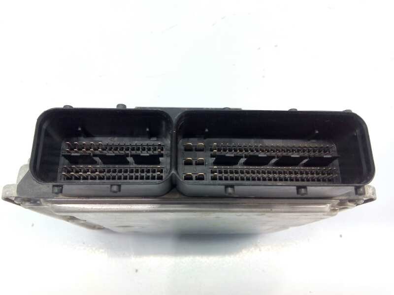 Recambio de centralita motor uce para seat leon (1p1) referencia OEM IAM 03G906016DH 0281011864 E2-A1-4-7