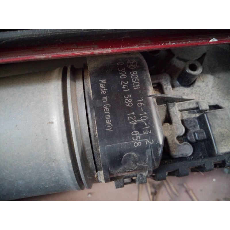 Recambio de motor limpia delantero para peugeot 208 active referencia OEM IAM 0390241589  