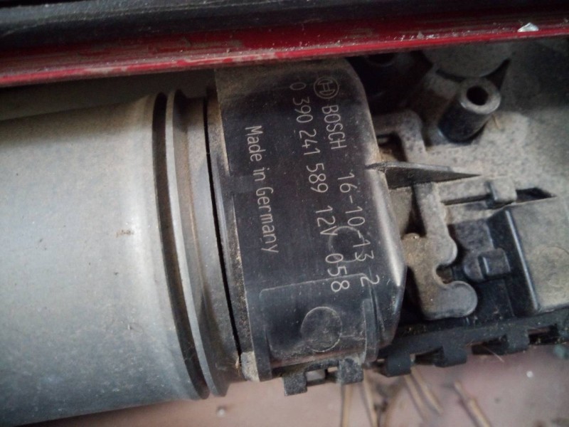 Recambio de motor limpia delantero para peugeot 208 active referencia OEM IAM 0390241589  