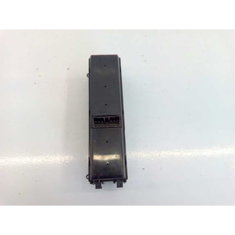 Recambio de mando elevalunas delantero izquierdo para mitsubishi santamo (hyundai) referencia OEM IAM   E3-A2-2-1