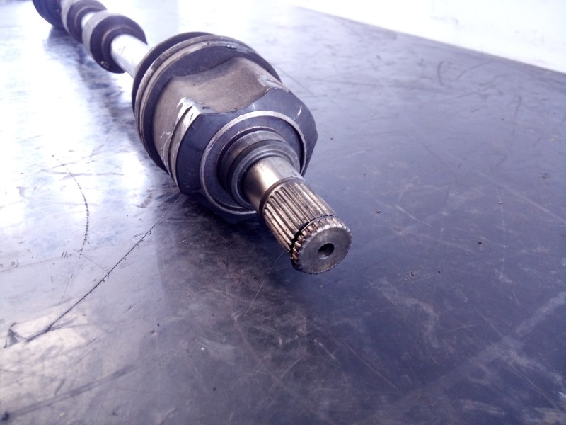 Recambio de transmision delantera derecha para hyundai i40 tecno blue referencia OEM IAM 495013Z350  P1-B6-13