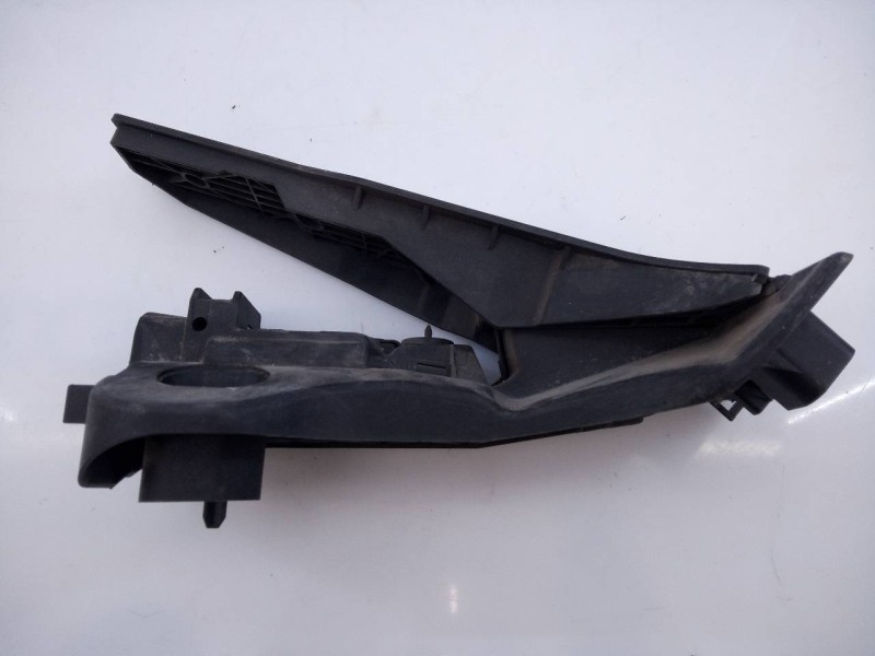 Recambio de pedal acelerador para audi a3 sportback (8p) 2.0 tdi ambition referencia OEM IAM 1K1721503P  E2-A1-8-4
