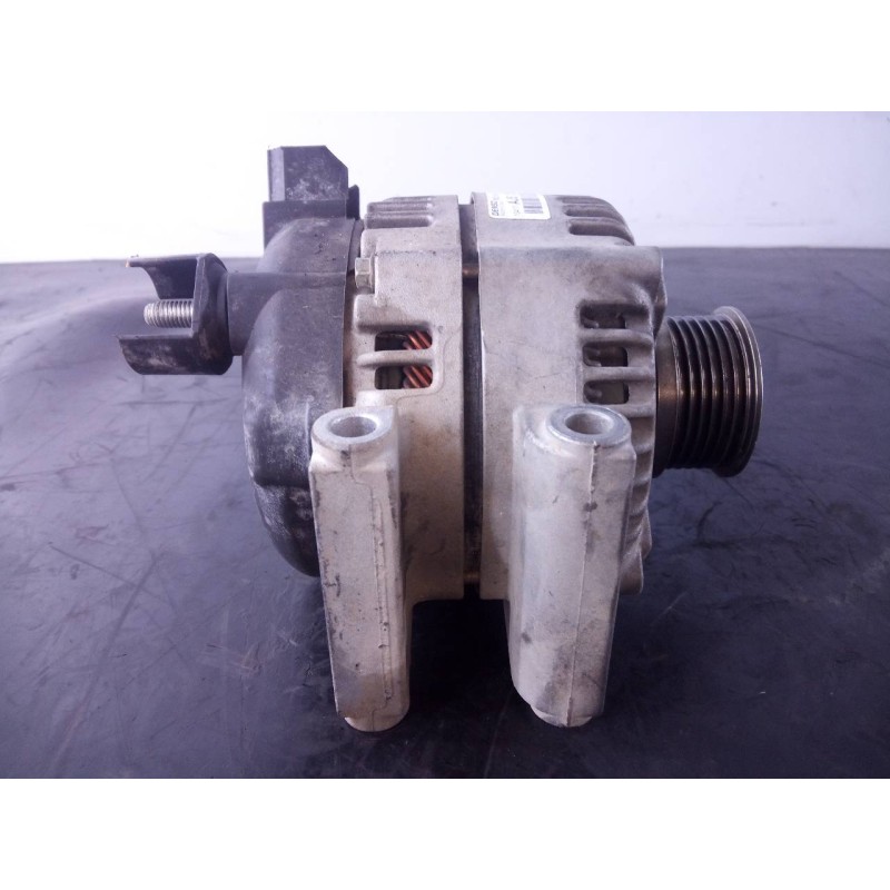 Recambio de alternador para opel insignia grand sport referencia OEM IAM 13587304 MS1042118550 P3-B5-27-1