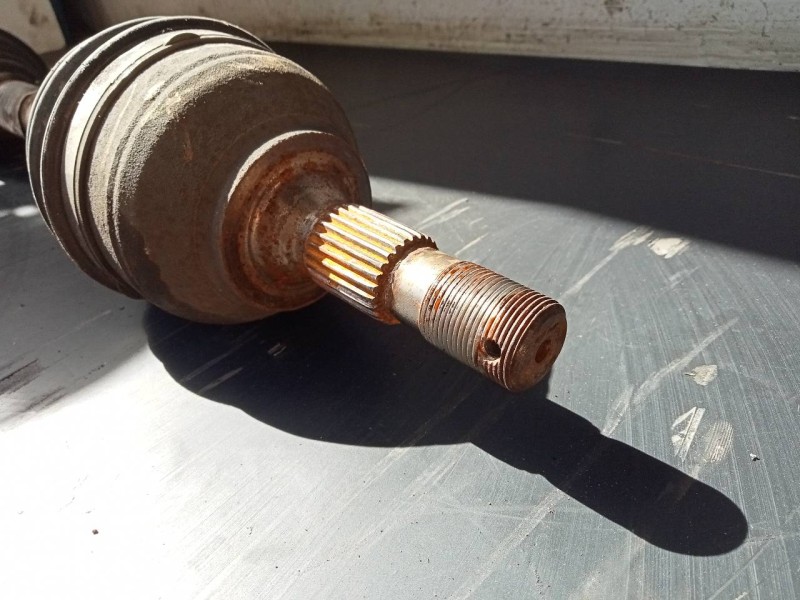 Recambio de transmision delantera izquierda para peugeot 5008 premium referencia OEM IAM 9685126380  P1-A6-18