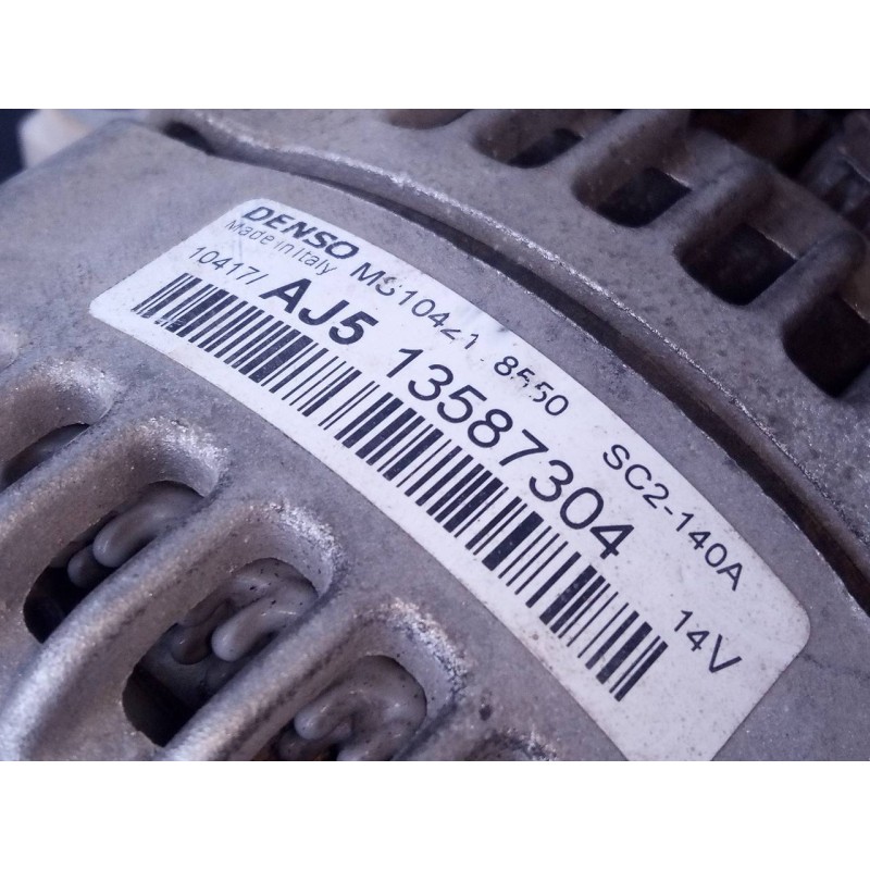 Recambio de alternador para opel insignia grand sport referencia OEM IAM 13587304 MS1042118550 P3-B5-27-1