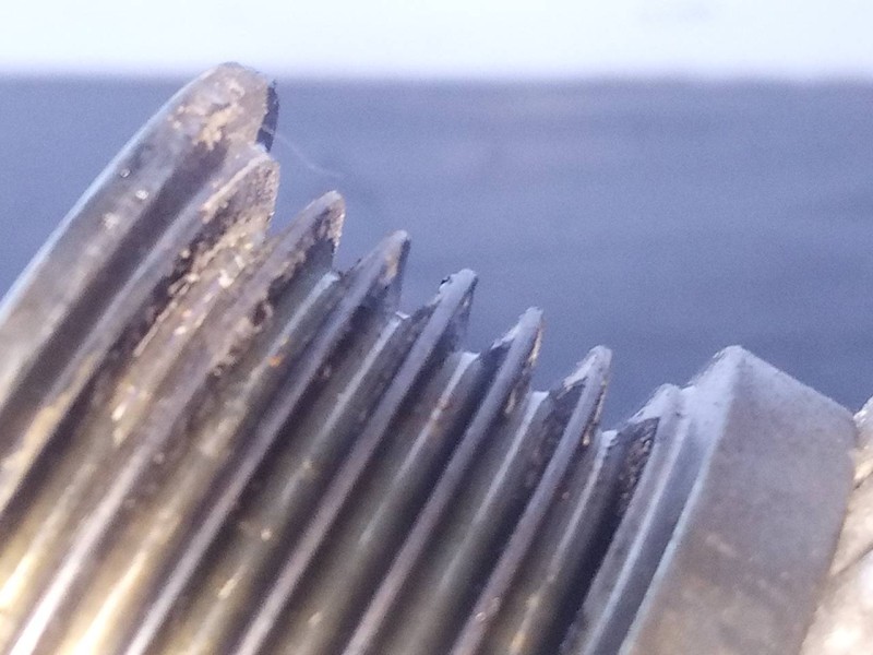 Recambio de alternador para opel insignia grand sport referencia OEM IAM 13587304 MS1042118550 P3-B5-27-1