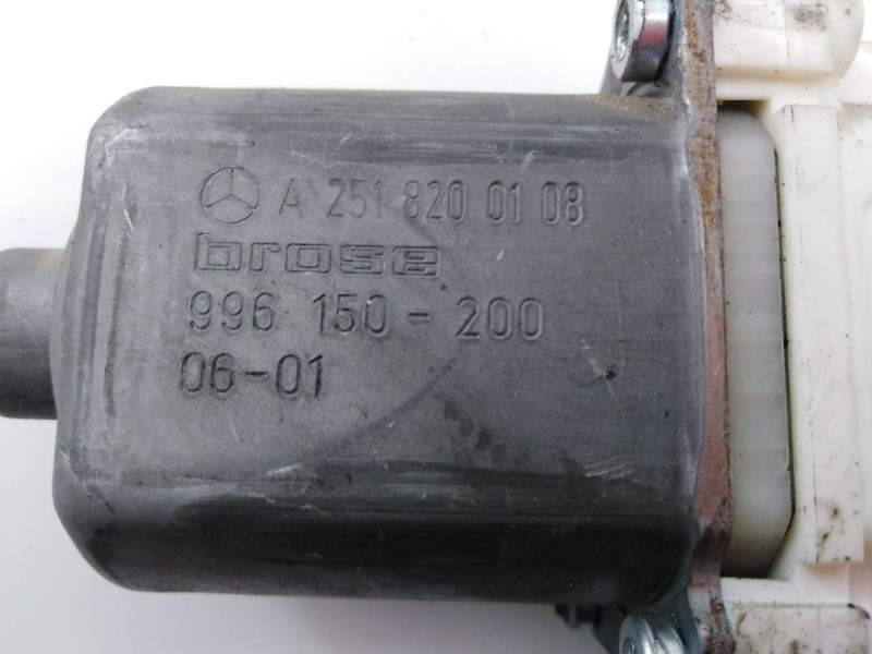 Recambio de motor elevalunas trasero izquierdo para mercedes-benz clase m (w164) 280 / 300 cdi (164.120) referencia OEM IAM A251