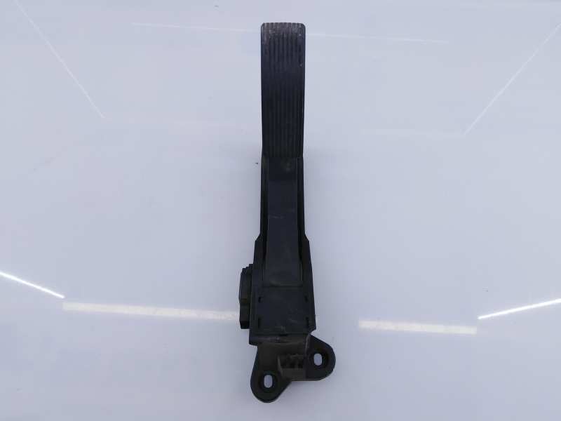 Recambio de pedal acelerador para mercedes-benz clase m (w164) 280 / 300 cdi (164.120) referencia OEM IAM A1643000004  E3-A1-29-