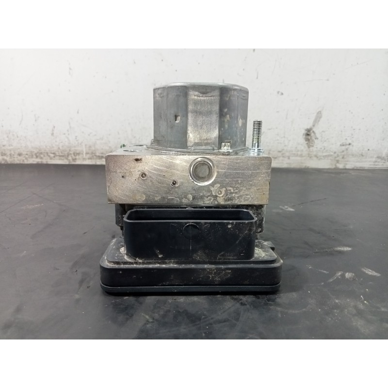 Recambio de abs para nissan qashqai (j11) acenta referencia OEM IAM 47660HW60A  P3-A8-19-5