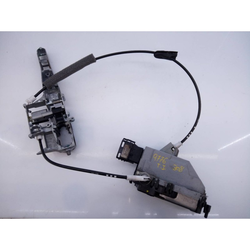 Recambio de cerradura puerta trasera izquierda para peugeot 308 confort referencia OEM IAM   E1-A4-4-1