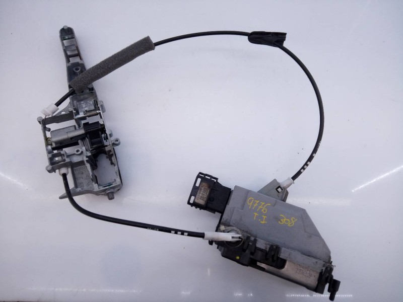 Recambio de cerradura puerta trasera izquierda para peugeot 308 confort referencia OEM IAM   E1-A4-4-1