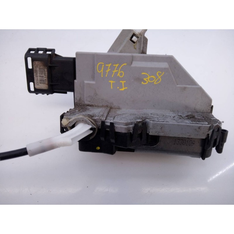 Recambio de cerradura puerta trasera izquierda para peugeot 308 confort referencia OEM IAM   E1-A4-4-1