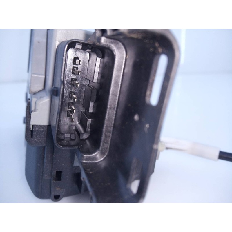 Recambio de cerradura puerta trasera izquierda para peugeot 308 confort referencia OEM IAM   E1-A4-4-1