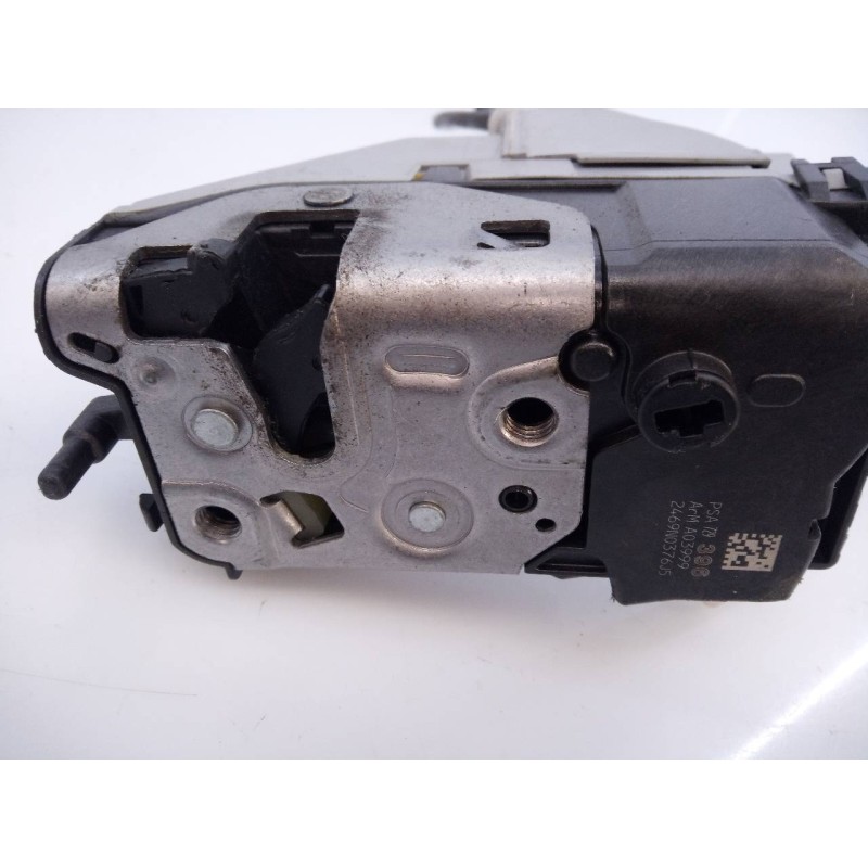Recambio de cerradura puerta trasera izquierda para peugeot 308 confort referencia OEM IAM   E1-A4-4-1