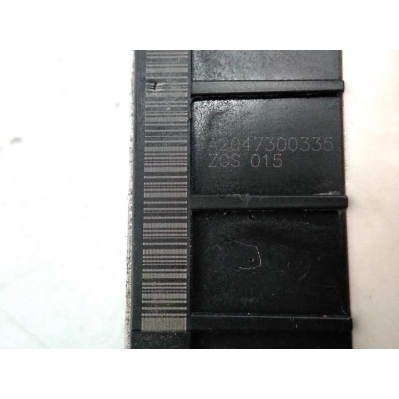 Recambio de cerradura puerta trasera izquierda para mercedes-benz clase c (w204) berlina c 220 cdi (204.008) referencia OEM IAM 