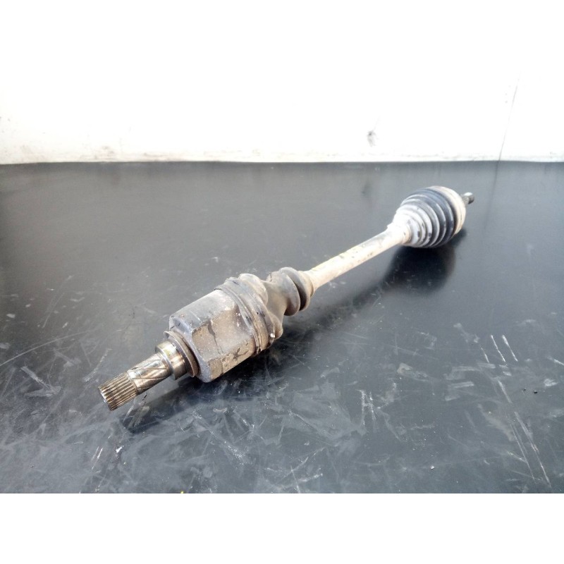 Recambio de transmision delantera izquierda para renault clio iii exception referencia OEM IAM   P1-B6-37