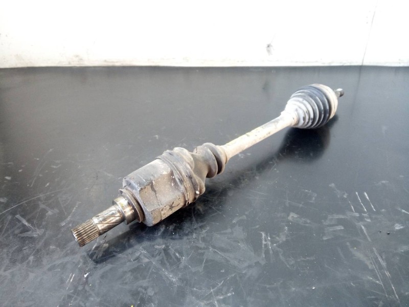 Recambio de transmision delantera izquierda para renault clio iii exception referencia OEM IAM   P1-B6-37