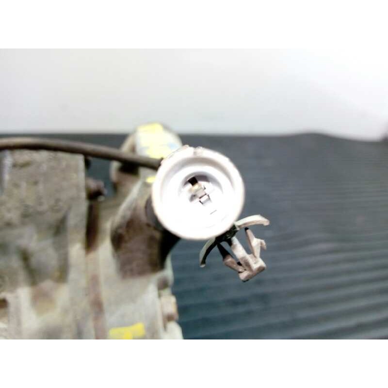 Recambio de compresor aire acondicionado para toyota hilux (kun) double cab sol 4x4 referencia OEM IAM 4472608020  P3-B2-3-3