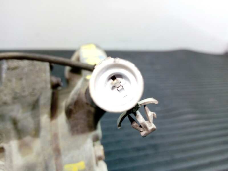 Recambio de compresor aire acondicionado para toyota hilux (kun) double cab sol 4x4 referencia OEM IAM 4472608020  P3-B2-3-3