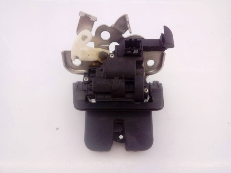 Recambio de cerradura maletero / porton para audi q3 (8u) 2.0 tdi (103kw) ambiente referencia OEM IAM   E1-B6-4-2