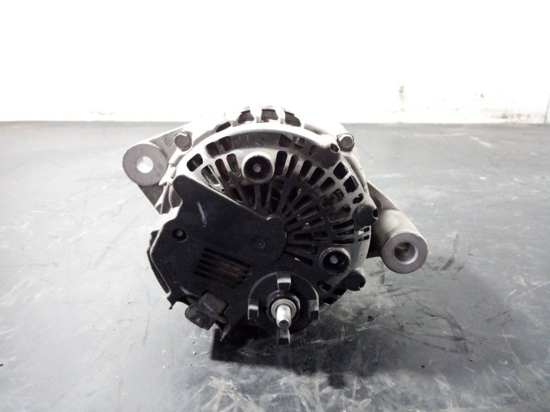 Recambio de alternador para opel insignia berlina excellence referencia OEM IAM 13588306 2620359A P3-B6-14-2