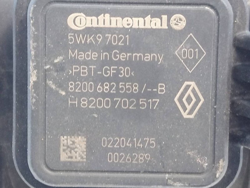 Recambio de caudalimetro para renault megane iii sport tourer dynamique referencia OEM IAM 8200682558 8200702517 E2-A1-38-2